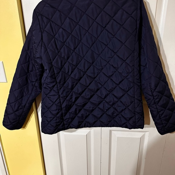 Old Navy women’s Deep Blue Quilted Puffer Jacket - Picture 4 of 5